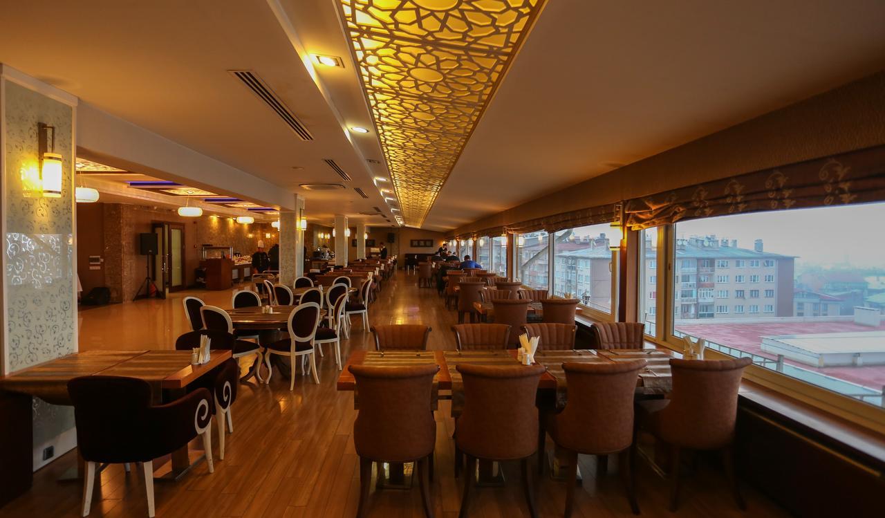Sivas Bueyuek Hotel Bagian luar foto