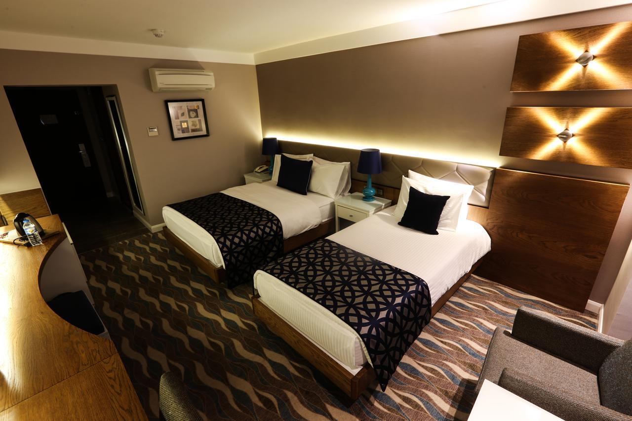 Sivas Bueyuek Hotel Bagian luar foto